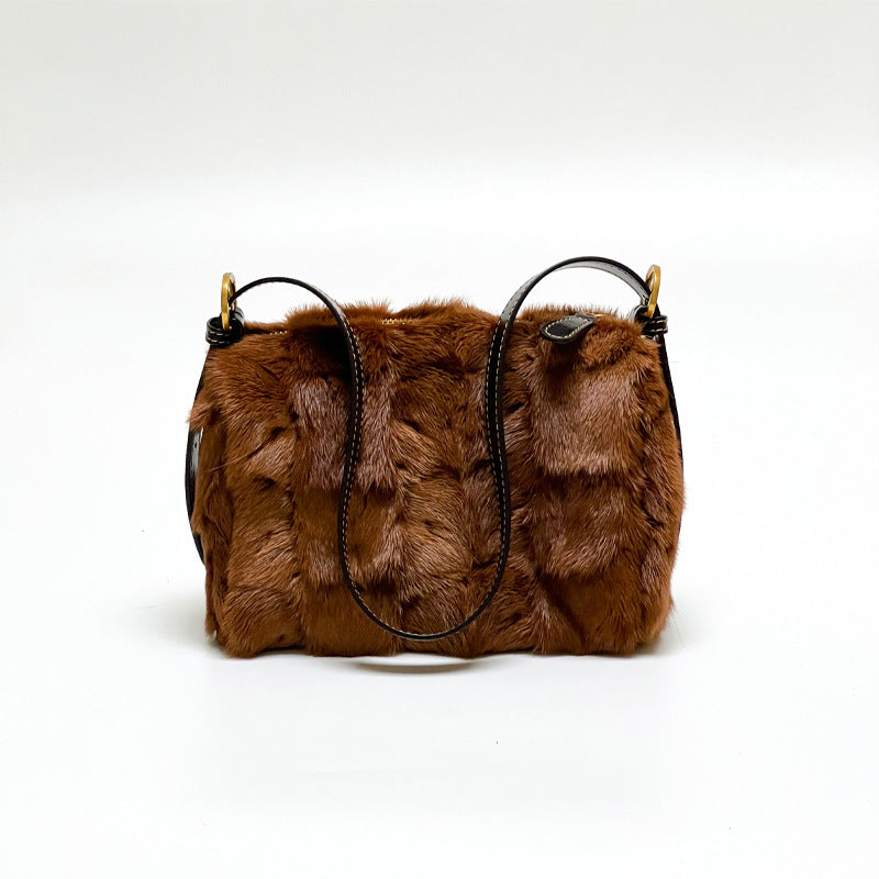 choose in live Cross-border leather Mao Mao handbag autumn and winter new shoulder crossbody bag light luxury leather portable small bag.